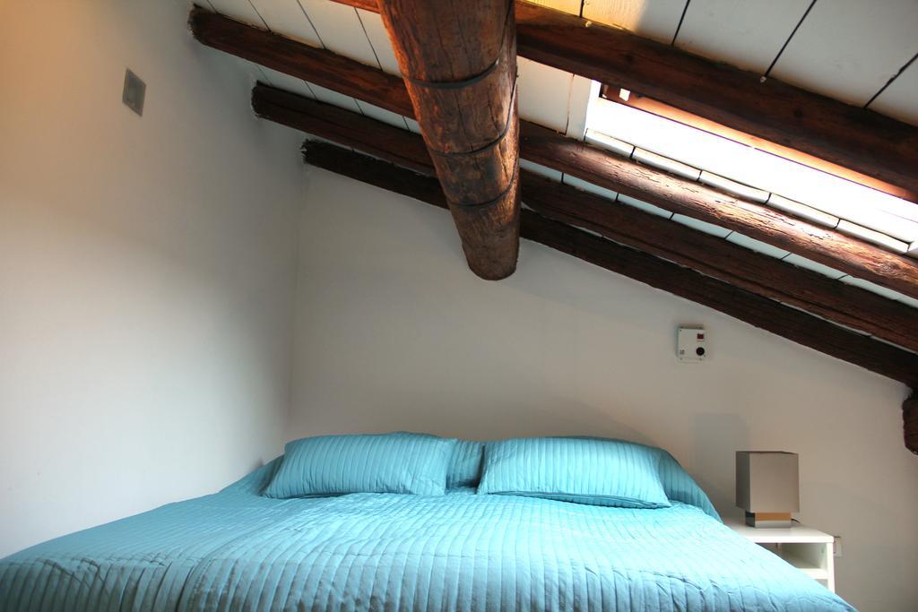Porta Vittoria Apartment Верона Номер фото